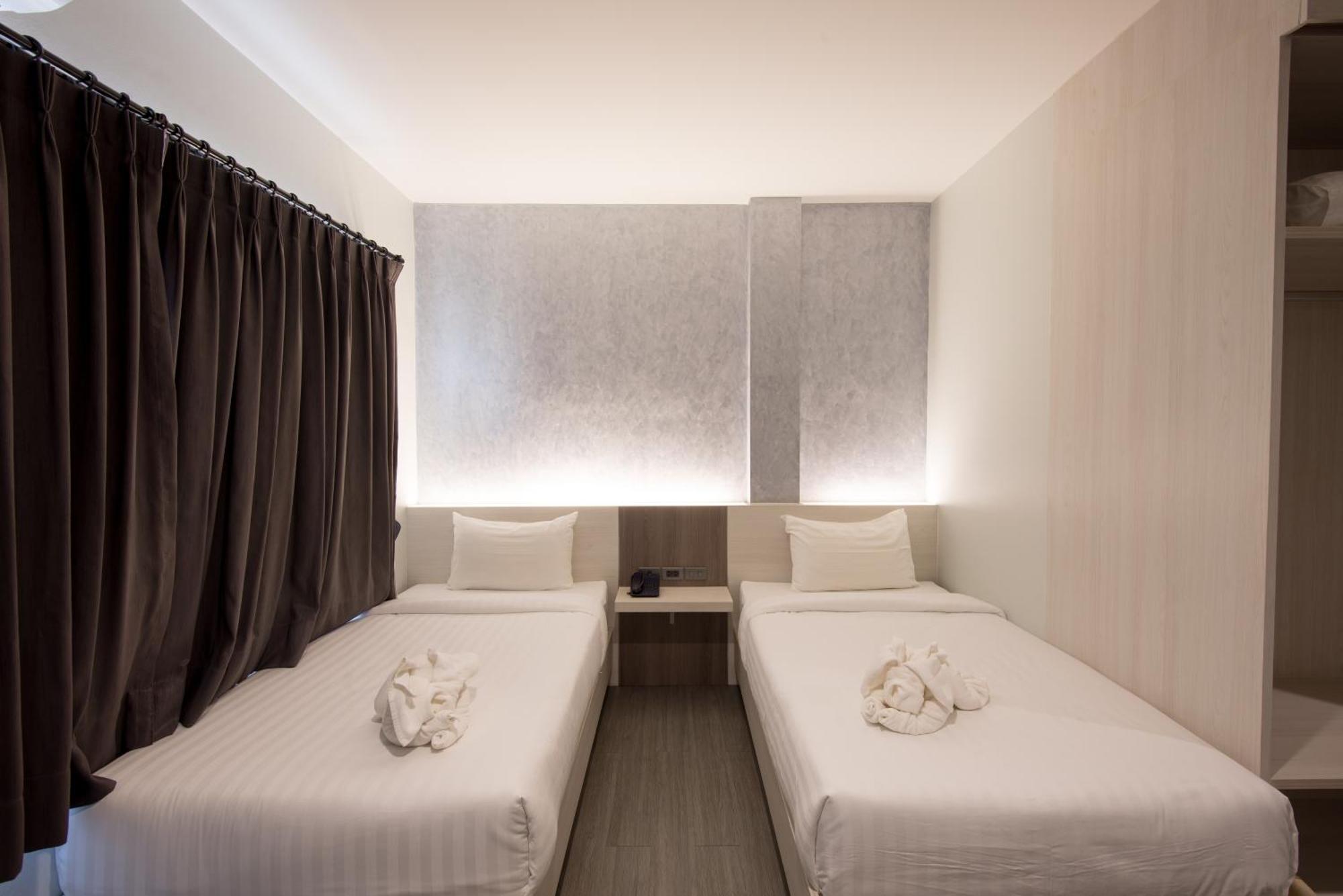 Socool Grand Hotel Nang Rong Exteriör bild