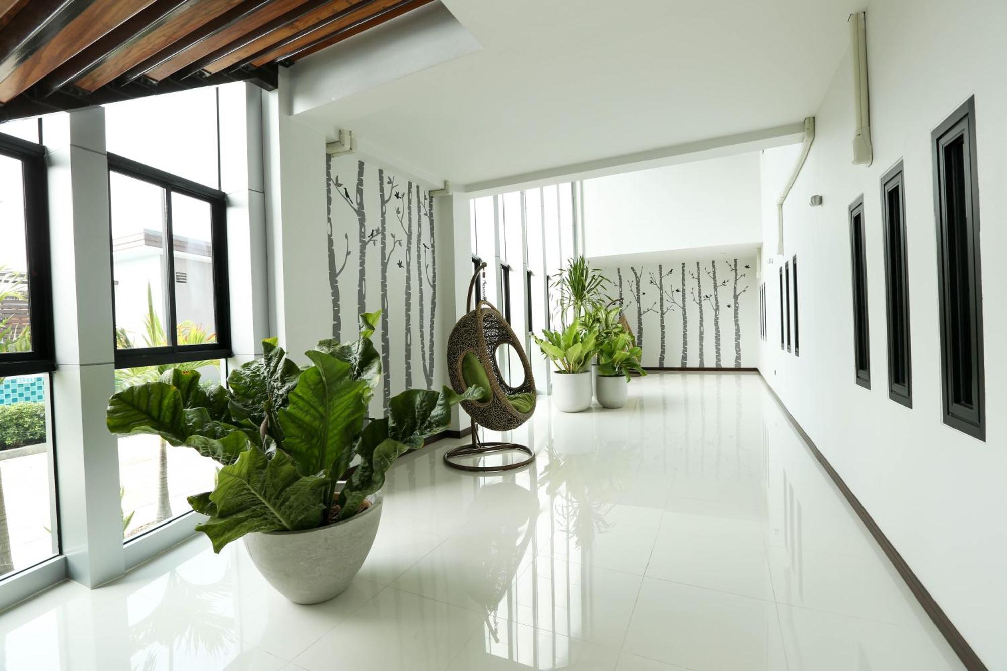 Socool Grand Hotel Nang Rong Exteriör bild