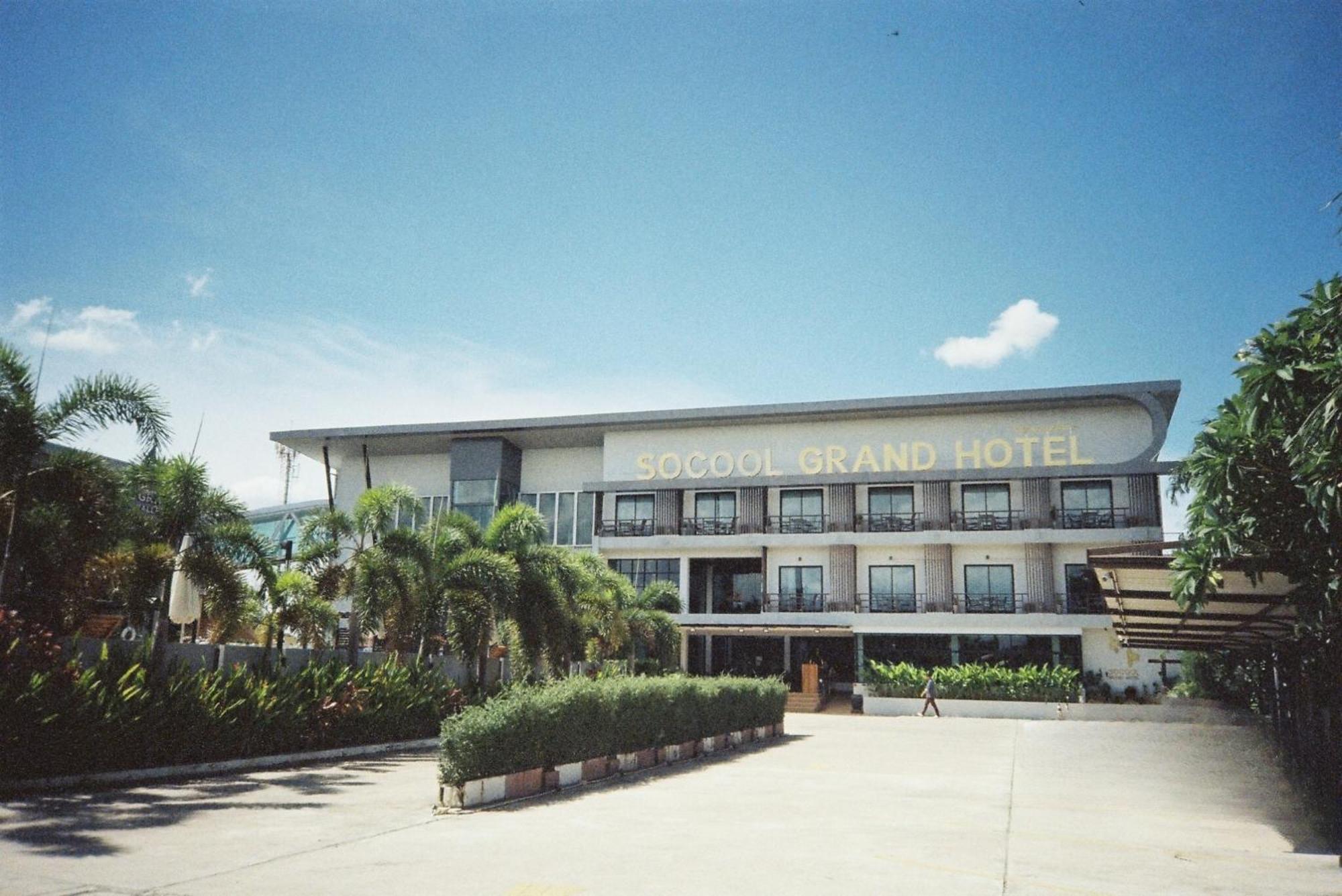 Socool Grand Hotel Nang Rong Exteriör bild