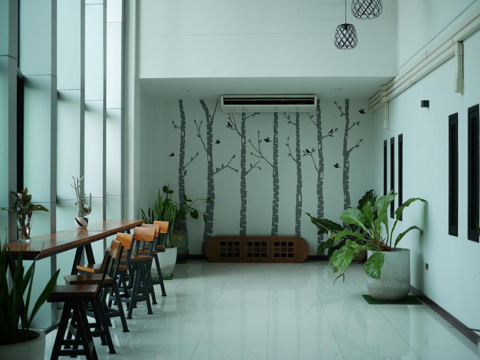 Socool Grand Hotel Nang Rong Exteriör bild