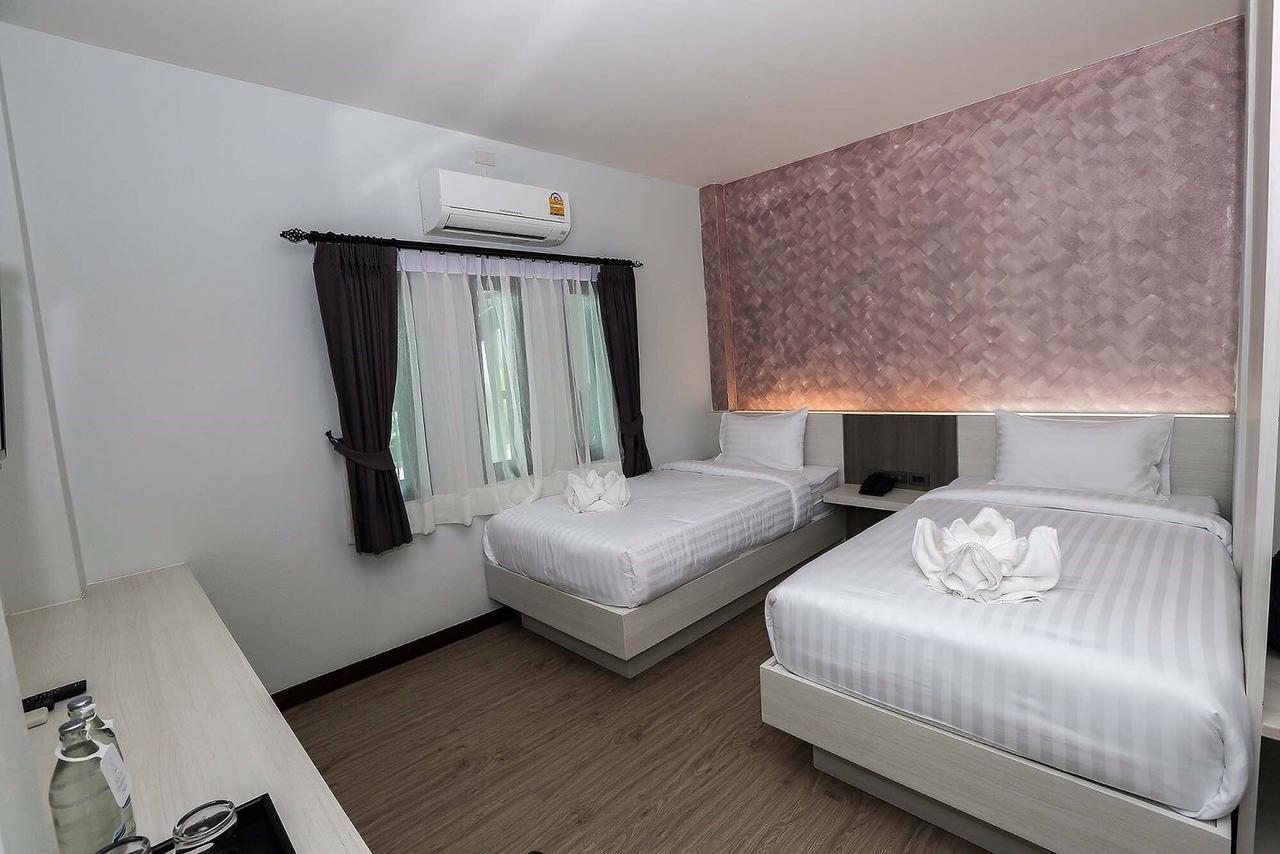 Socool Grand Hotel Nang Rong Exteriör bild